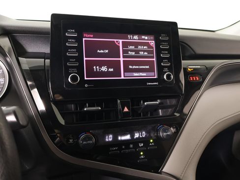 Used 2023 Toyota Camry LE FWD image 5