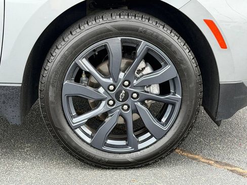 Used 2024 Chevrolet Equinox RS FWD image 27
