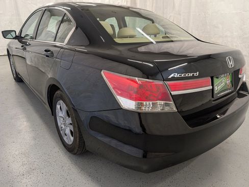Used 2011 Honda Accord LX-P image 6