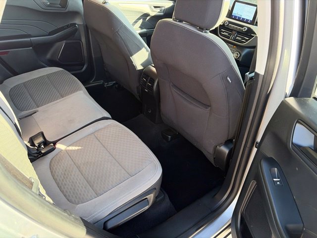 Used 2022 Ford Escape SE w/ Cold Weather Package FWD image 32