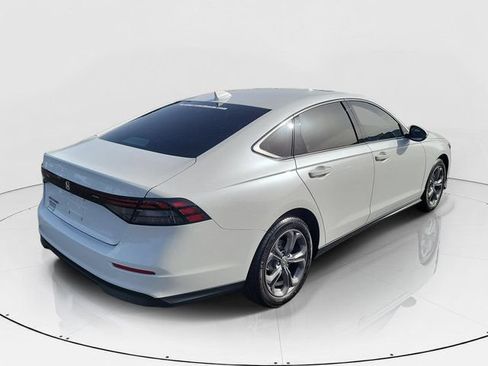 Used 2024 Honda Accord EX image 28