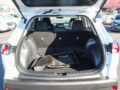 Used 2022 Toyota Corolla Cross LE image 28