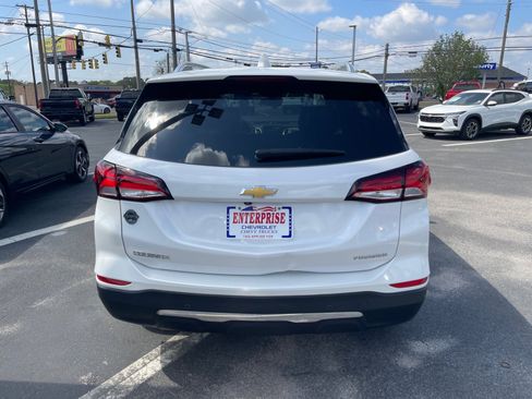 Used 2023 Chevrolet Equinox Premier image 13