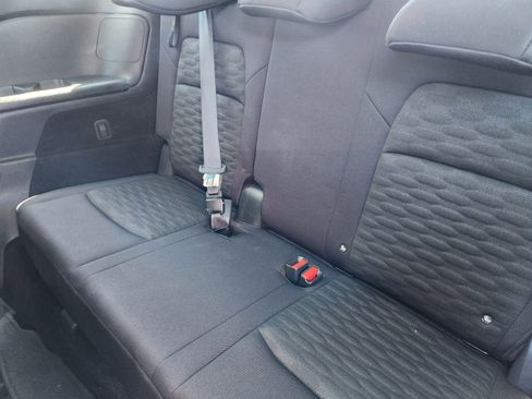 Used 2024 Nissan Pathfinder SV image 10