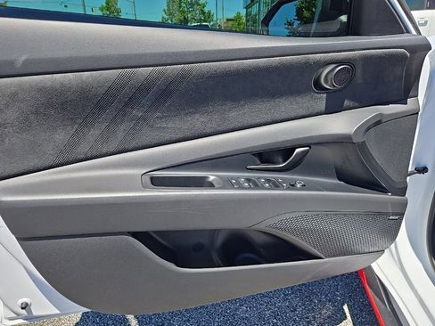 Certified 2025 Hyundai Elantra N FWD image 29