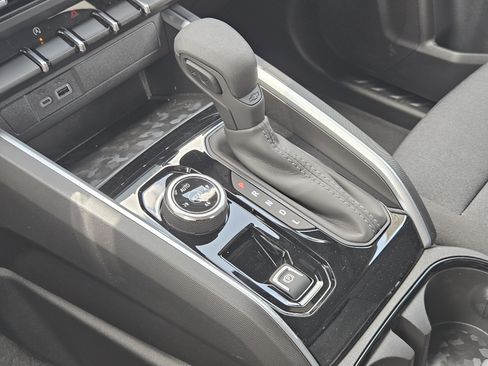 New 2026 Chevrolet Colorado Trail Boss AWD/4WD image 15