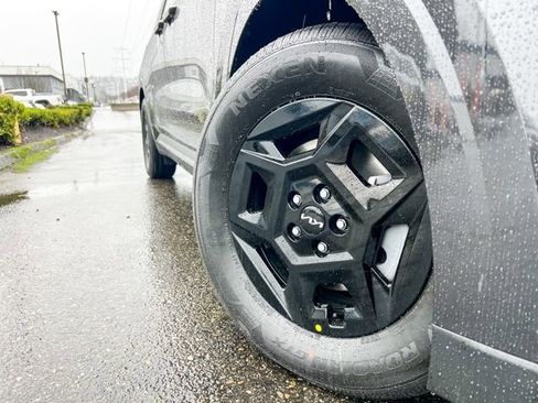 New 2026 Kia Carnival FWD image 2