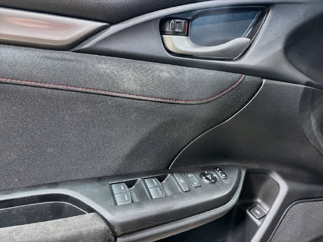 Used 2018 Honda Civic Si image 14