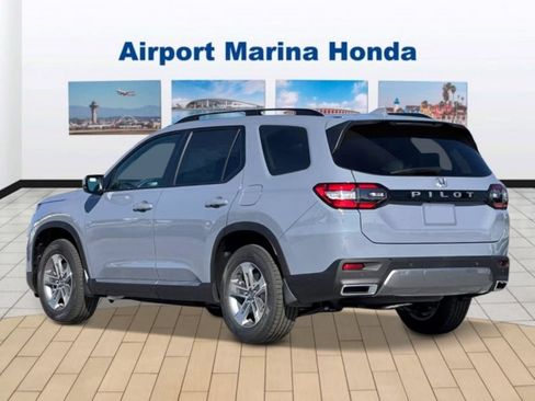 New 2026 Honda Pilot EX-L image 3