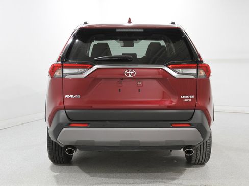 Used 2019 Toyota RAV4 Limited image 20