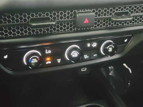 Used 2023 Honda HR-V Sport image 24