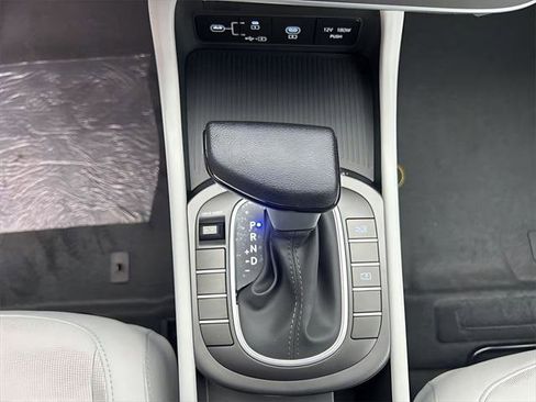 New 2026 Hyundai Kona SE image 17