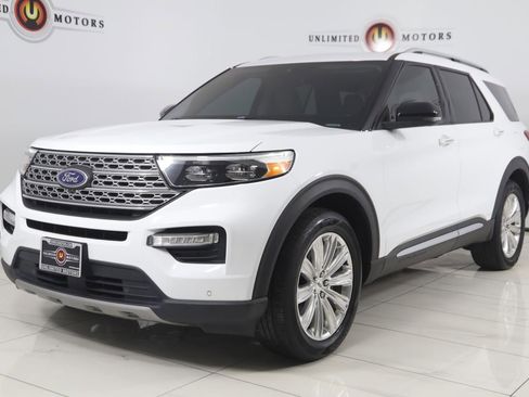 Used 2021 Ford Explorer Limited w/ Equipment Group 301A image 5