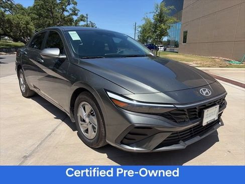Certified 2026 Hyundai Elantra SE FWD image 5