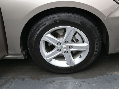 Used 2022 Chevrolet Malibu LS w/ Driver Confidence Package II image 36