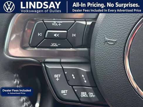 Used 2018 Ford Mustang GT Premium w/ Equipment Group 401A RWD image 20
