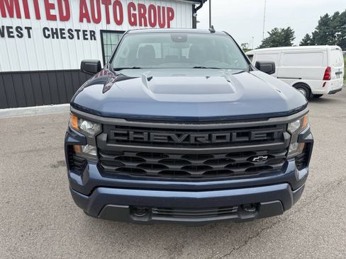 Used 2023 Chevrolet Silverado 1500 Custom w/ LPO, Dark Essentials Package RWD image 2