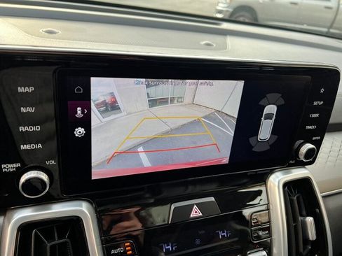 Used 2022 Kia Sorento SX w/ Panoramic Sunroof Package image 42