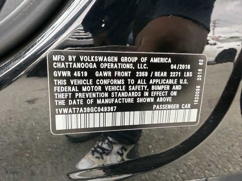 Used 2016 Volkswagen Passat 1.8T S FWD image 12