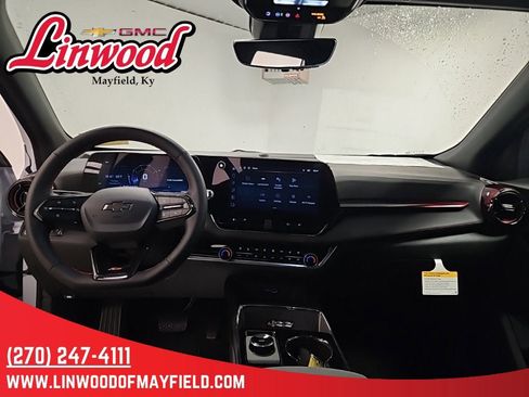 New 2026 Chevrolet Equinox RS w/ Convenience Package III image 17