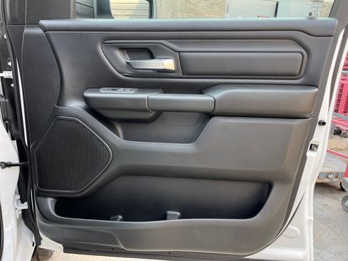 New 2026 RAM 1500 Express AWD/4WD image 16