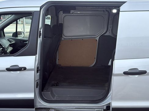 Used 2021 Ford Transit Connect XLT FWD image 20