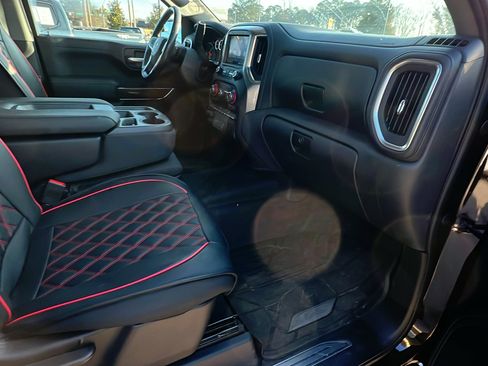 Used 2019 Chevrolet Silverado 1500 LT Trail Boss w/ Convenience Package image 19