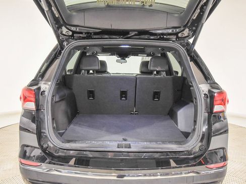 Used 2022 Chevrolet Equinox RS w/ RS Leather Package image 15