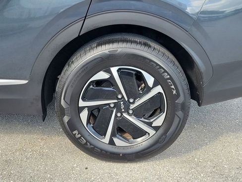 Certified 2023 Kia Sportage LX AWD/4WD image 6