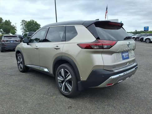 Used 2021 Nissan Rogue Platinum AWD/4WD image 5