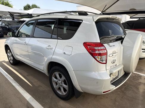 Used 2012 Toyota RAV4 Limited w/ Navigation Value Pkg AWD/4WD image 3