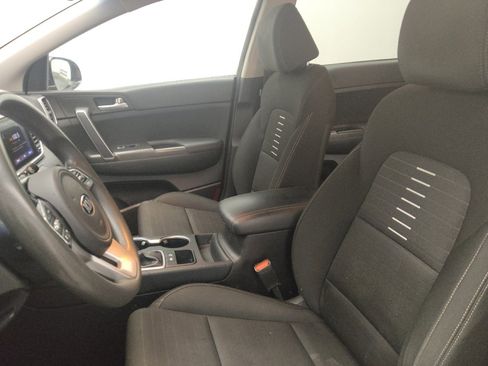 Used 2020 Kia Sportage LX w/ LX Popular Package FWD image 17