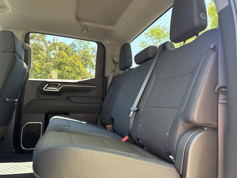 New 2026 Chevrolet Silverado 1500 RST w/ Z71 Off-Road Package AWD/4WD image 18