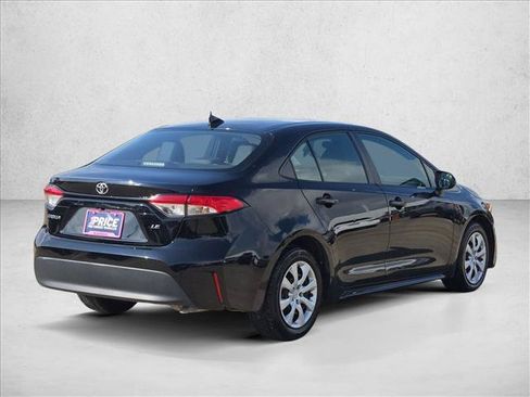 Used 2024 Toyota Corolla LE FWD image 5