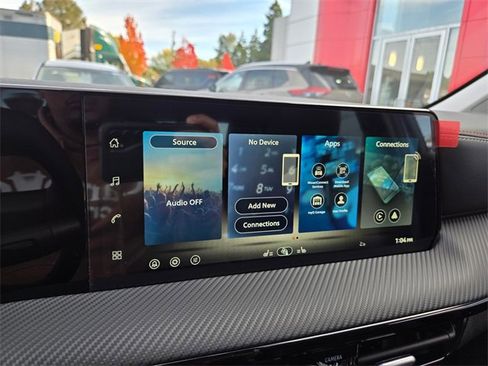 New 2026 Nissan Kicks SR w/ Cold Weather Package image 18