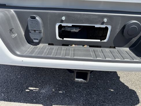 Used 2022 Chevrolet Colorado W/T w/ Custom Special Edition AWD/4WD image 28