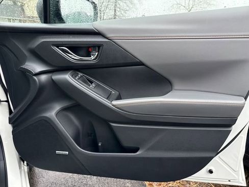 Used 2024 Subaru Crosstrek 2.5i Limited w/ Crosstrek Mirror Package AWD/4WD image 25