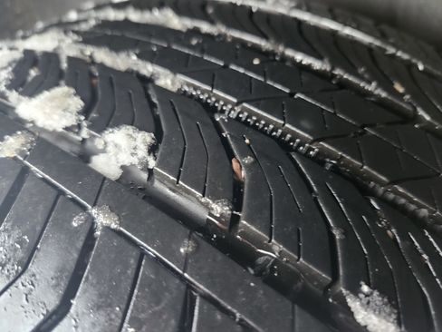 Used 2025 Buick Envision Sport Touring image 33