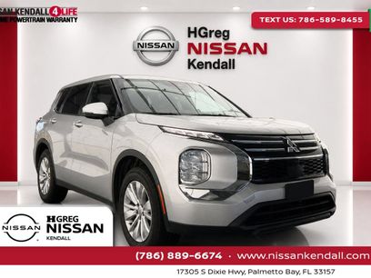 Used 2025 Mitsubishi Outlander ES