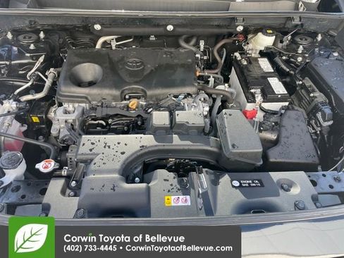 Used 2025 Toyota RAV4 XLE image 20