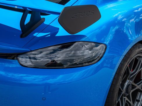 Certified 2025 Porsche 718 Cayman GT4 RS w/ Chrono Package RWD image 15