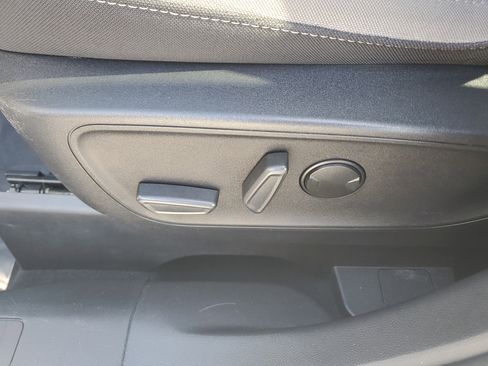 Used 2022 Ford Escape SE w/ Convenience Package image 24