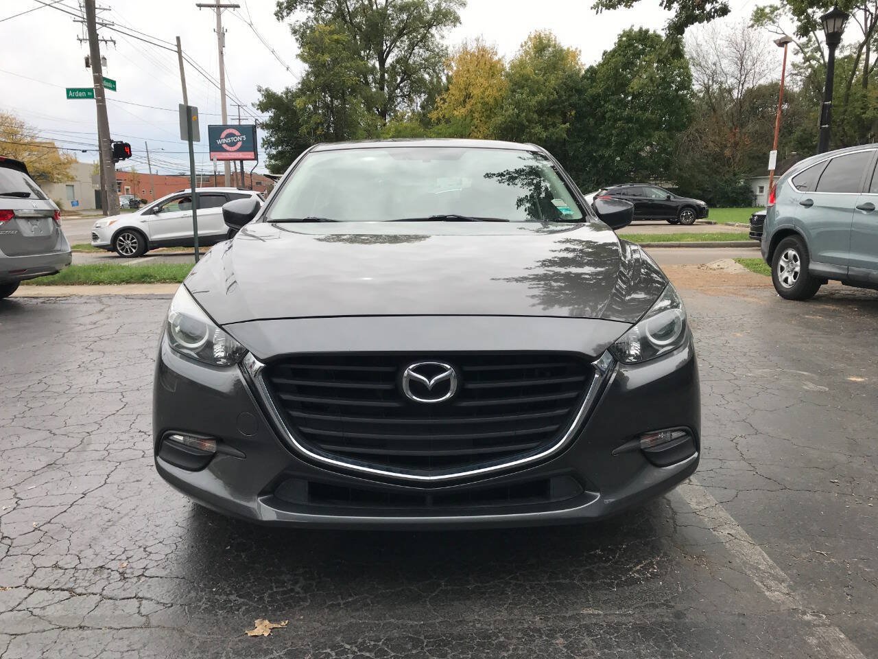 Used 2017 MAZDA MAZDA3 Sport FWD image 3