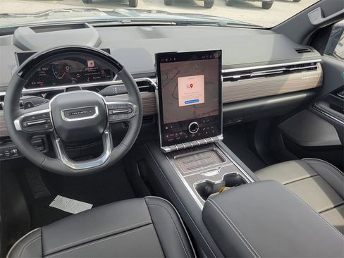 New 2025 GMC Sierra EV Denali image 28