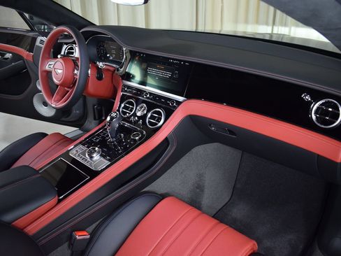 New 2026 Bentley Continental GT AWD/4WD image 24