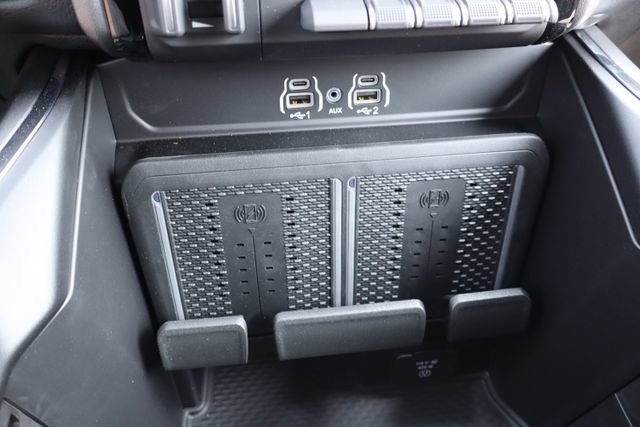 New 2026 RAM 2500 Laramie w/ Night Edition AWD/4WD image 23