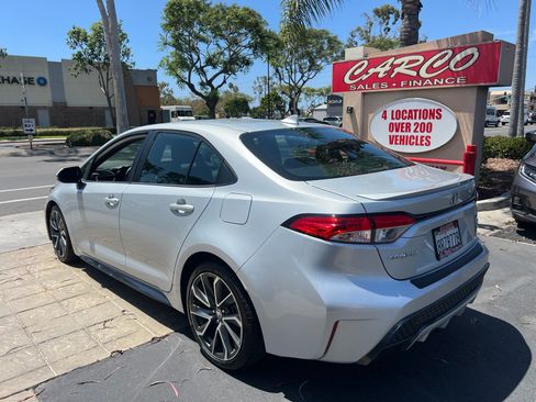 Used 2020 Toyota Corolla SE FWD image 6