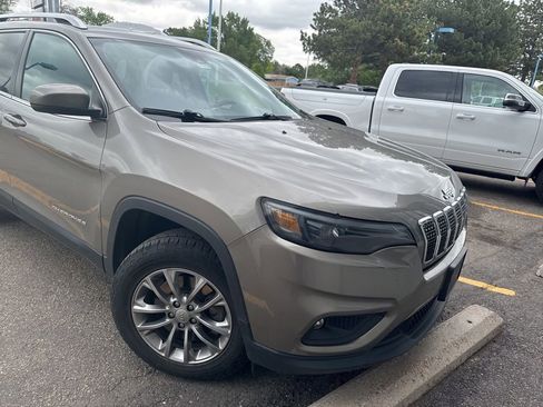 Used 2020 Jeep Cherokee Latitude Lux w/ Comfort/Convenience Group AWD/4WD image 5