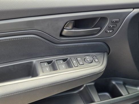 New 2026 Honda Odyssey EX-L image 11