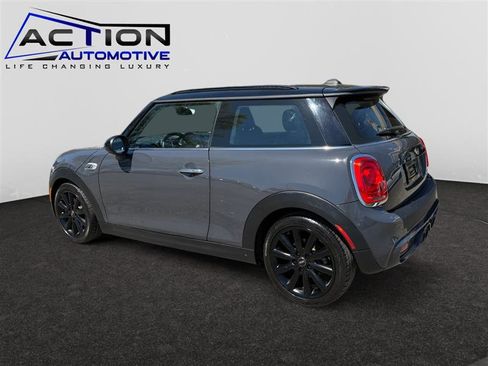 Used 2016 MINI Cooper S image 6